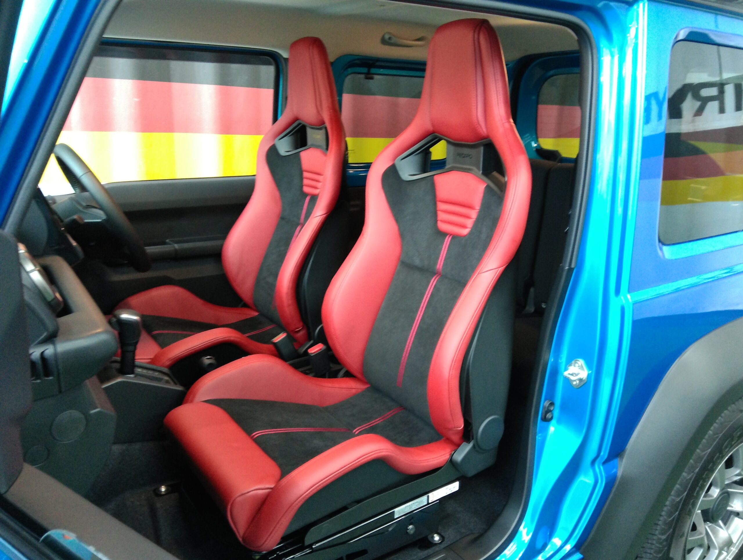 ジムニーシェラSportSter 左右席装着例 – RECARO AuthorizedDealer 